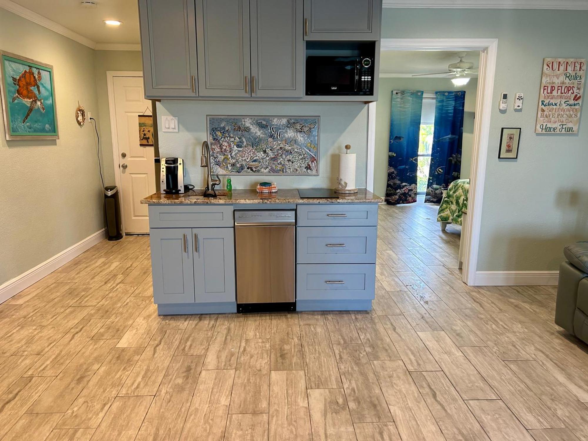 Guest Suite - Waterfront -Pool & Hot Tub- Walk To Beach Clearwater Beach Bagian luar foto